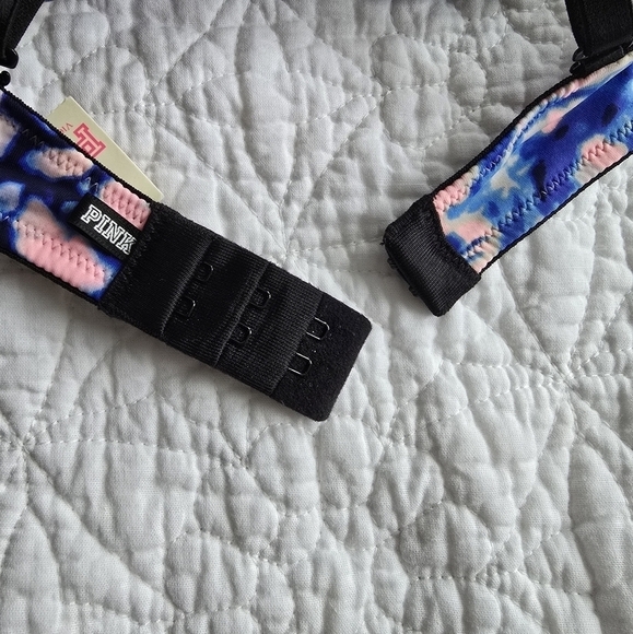 PINK Victoria's Secret Wear Everywhere Super Push Up Tie-Dye Bra - Picture 7 of 9